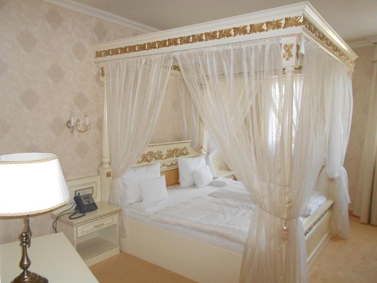 Hotel Obester Debrecen Bagian luar foto